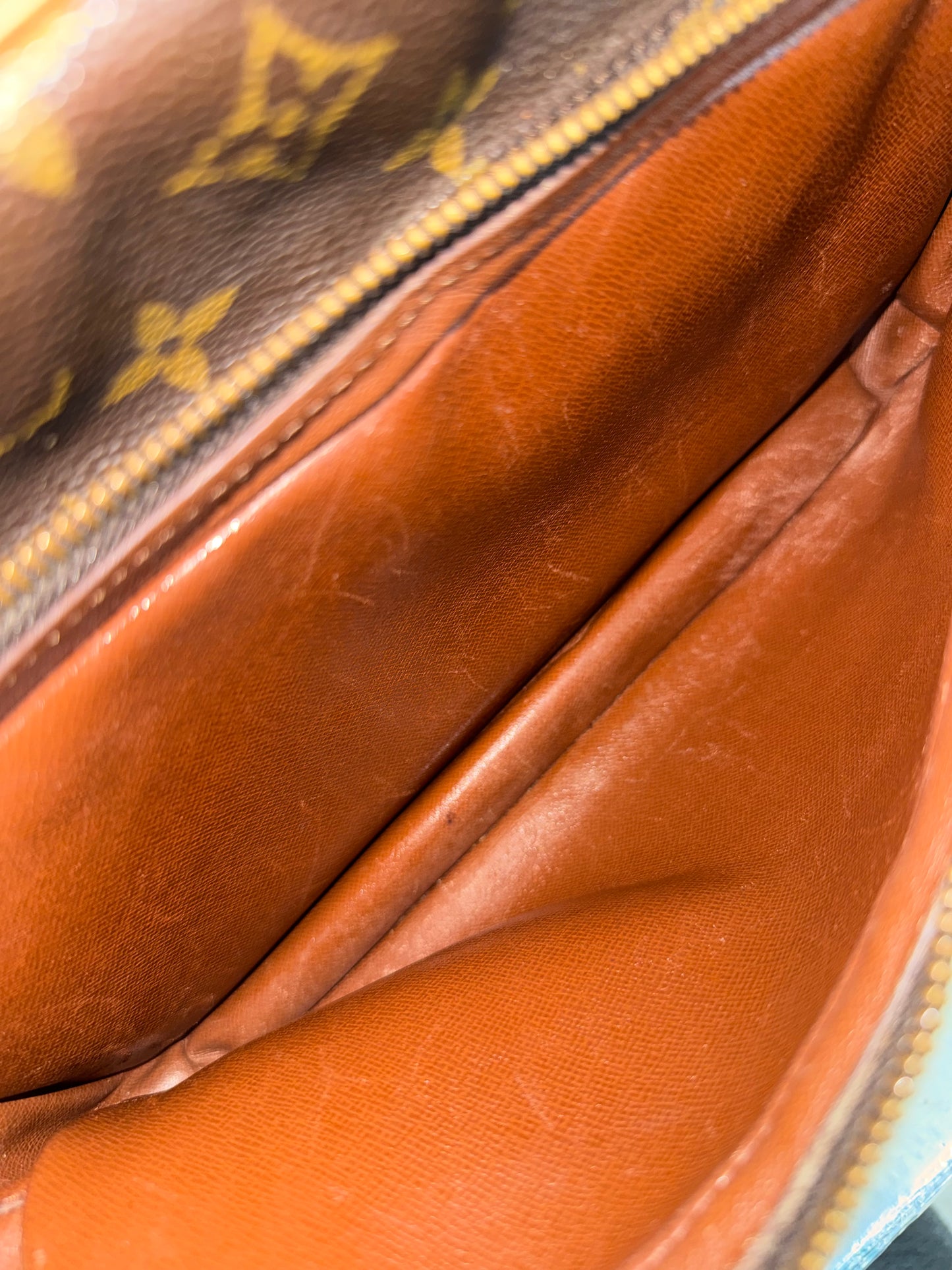 Pre-owned Louis Vuitton Nile PM Monogram Shoulder Bag/ Crossbody Bag