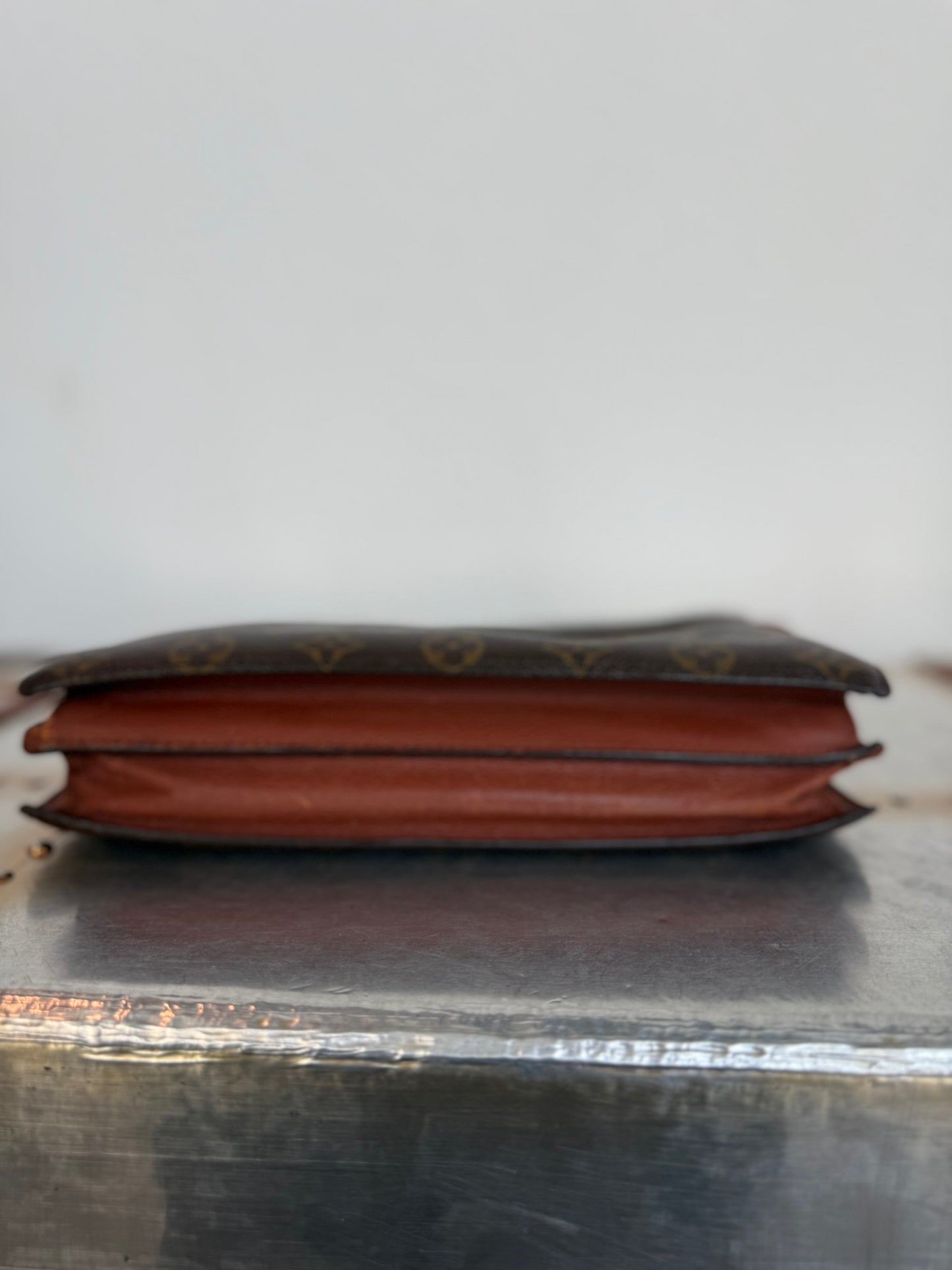 Pre-owned Authentic Louis Vuitton Enghien Monogram Shoulder Bag/ Crossbody Bag