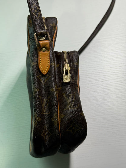 Pre-owned Authentic Louis Vuitton Amazon Monogram Crossbody Bag