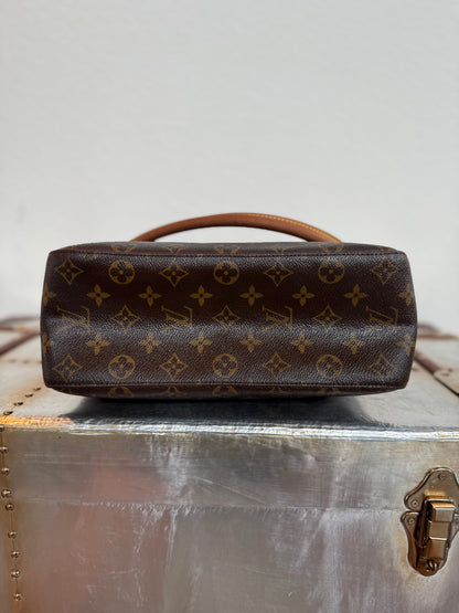 Pre-owned Authentic Louis Vuitton Looping GM Monogram Shoulder Bag