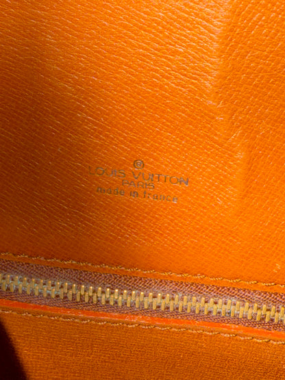Pre-owned Authentic Louis Vuitton Saint Cloud GM Monogram Crossbody Bag