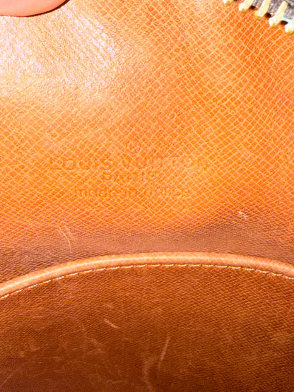 Pre-owned Authentic Louis Vuitton Danube Monogram Crossbody Bag