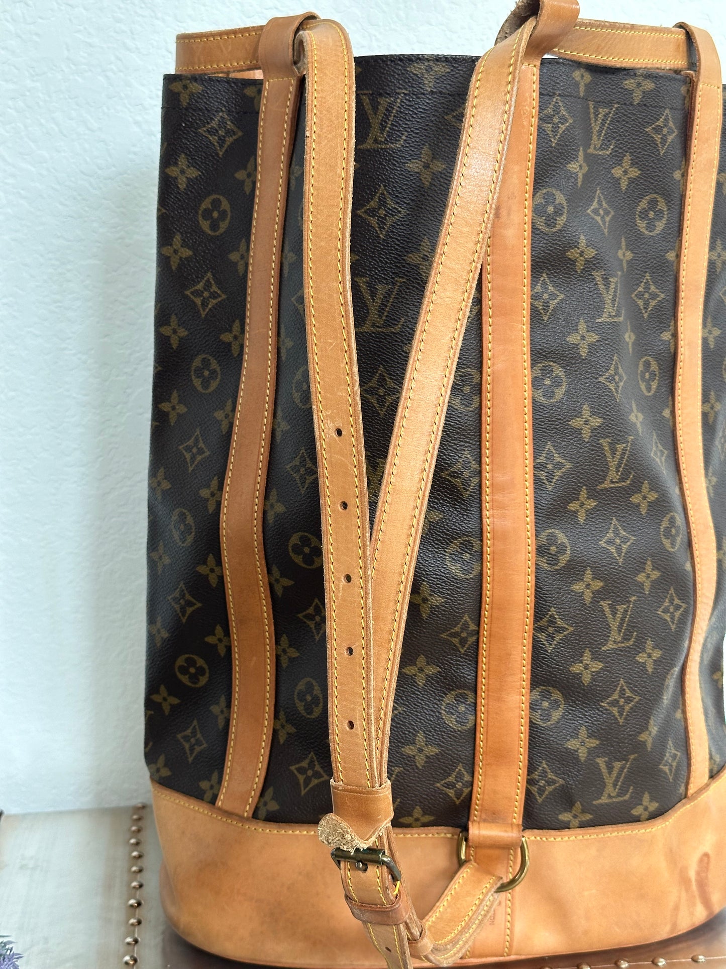 Pre-owned Authentic Louis Vuitton Randonnee GM Monogram Backpack