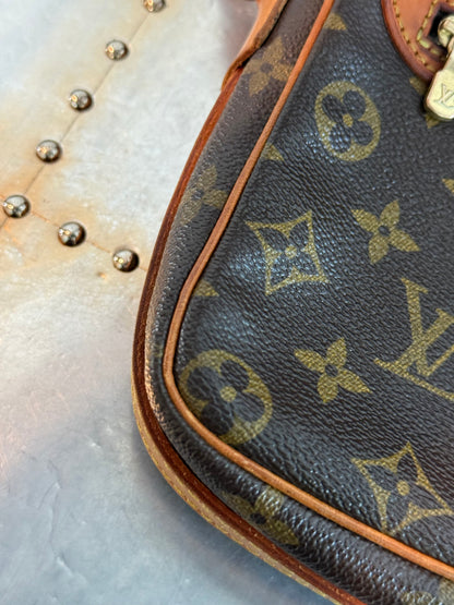 Pre-owned Authentic Louis Vuitton Saint Germain 28 Monogram Shoulder / Crossbody Bag