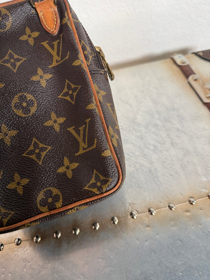 Pre-owned Louis Vuitton Mini Amazon Monogram Crossbody Bag