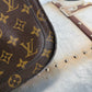Pre-owned Authentic Louis Vuitton Saint Cloud GM Monogram Crossbody Bag