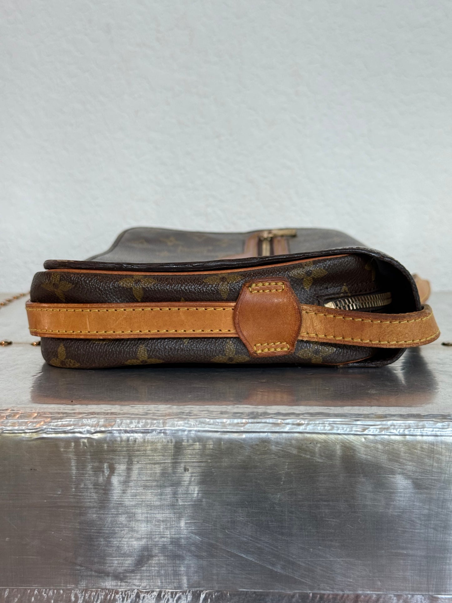 Pre-owned Authentic Louis Vuitton Saint Germain 28 Monogram Shoulder / Crossbody Bag