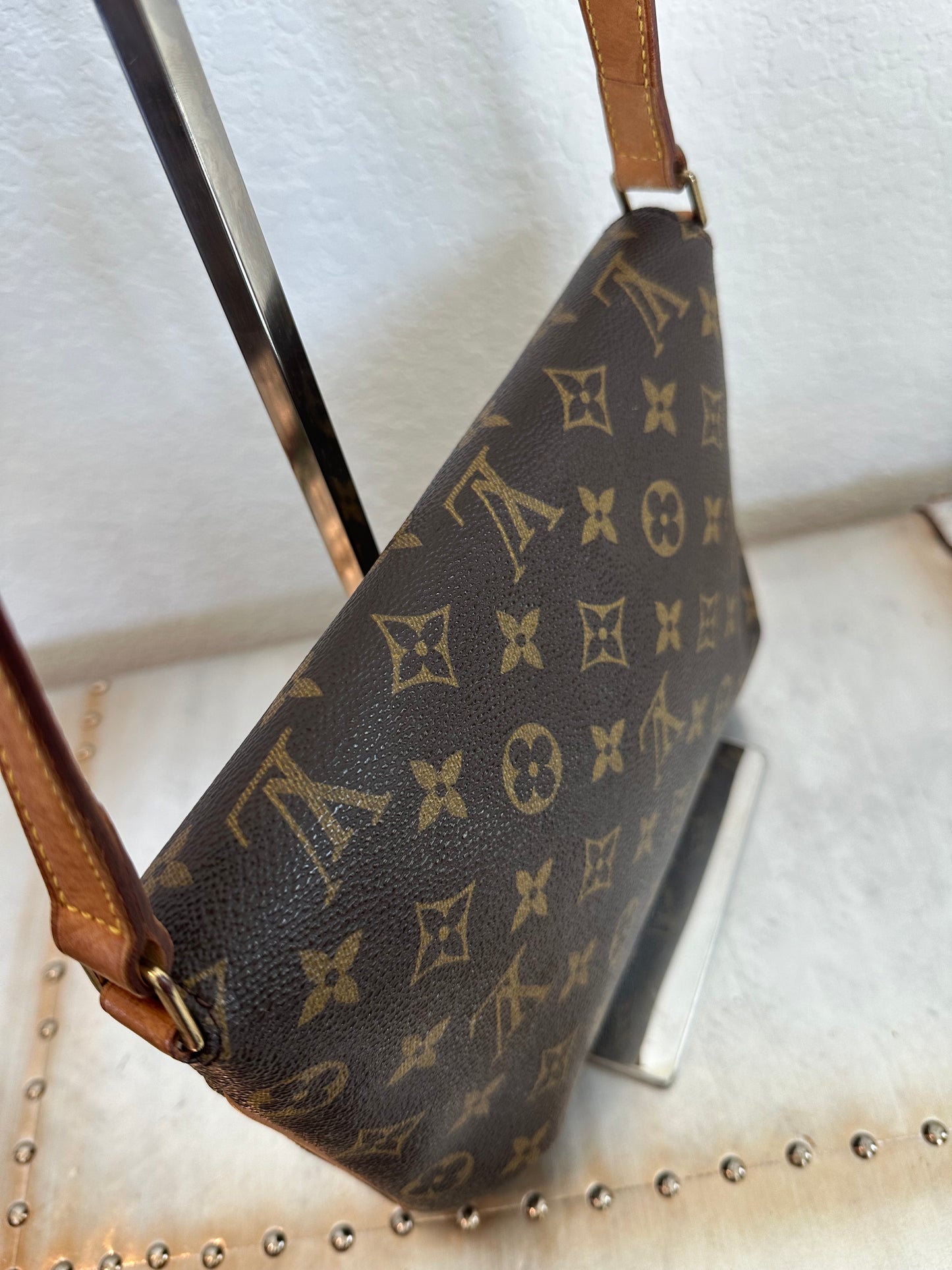 Pre-owned Authentic Louis Vuitton Musette Tango Monogram Shoulder Bag