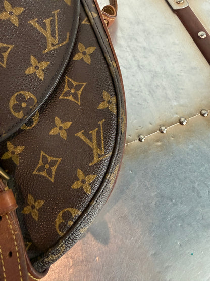 Pre-owned Authentic Louis Vuitton Chantilly MM Monogram Crossbody Bag