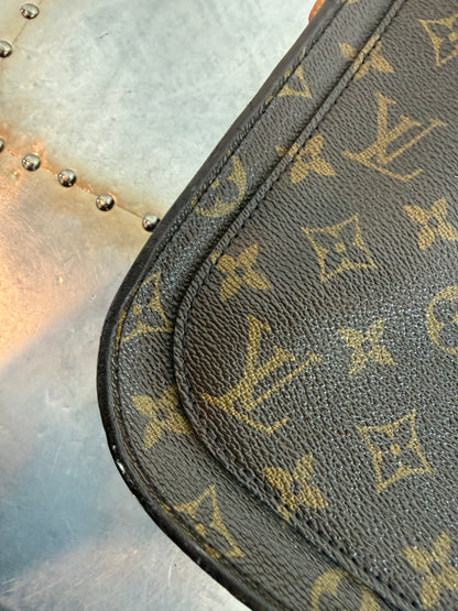 Pre-owned Authentic Louis Vuitton Saint Cloud GM Monogram Crossbody Bag