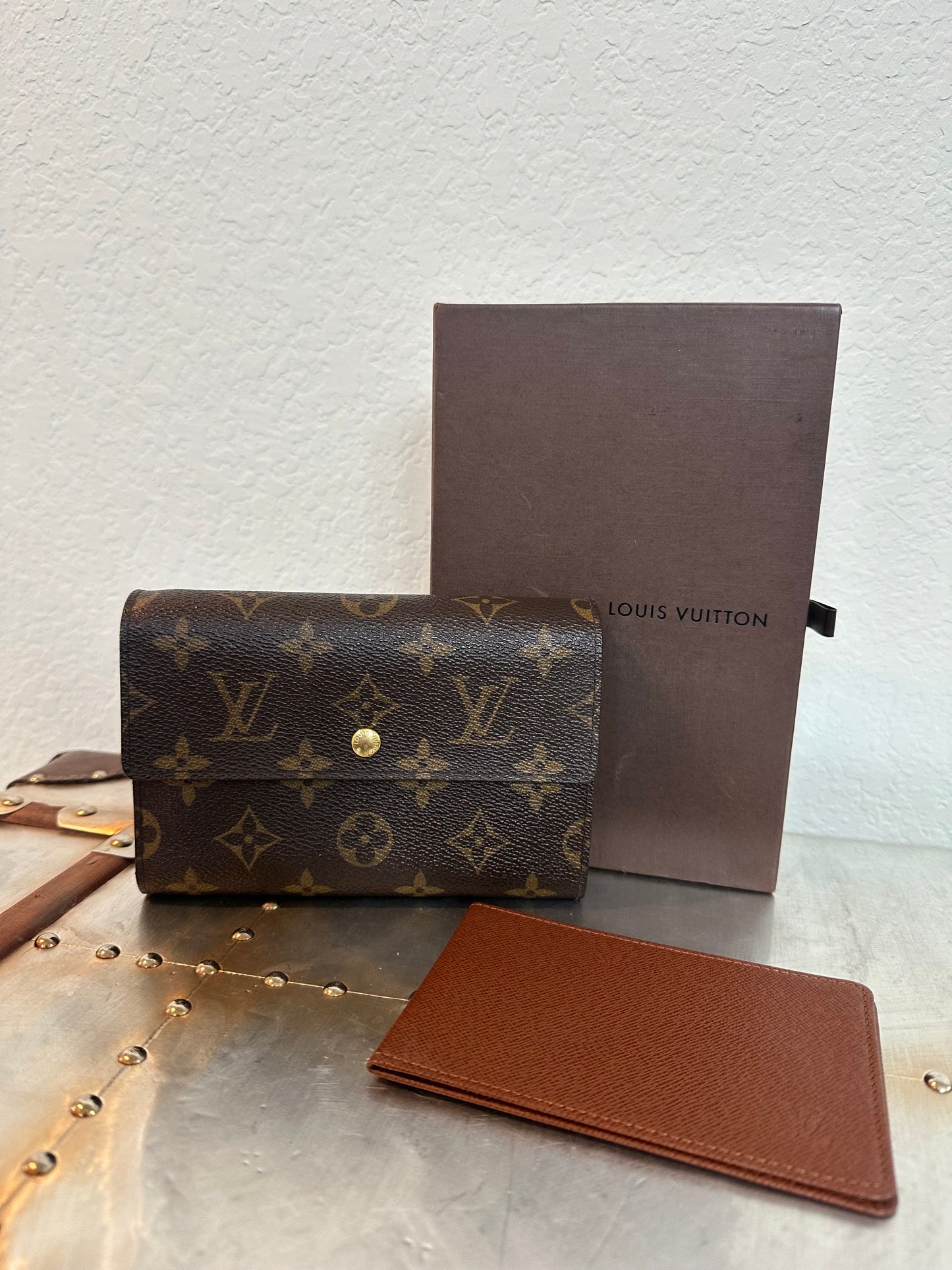 Pre-owned Authentic Louis Vuitton Porte Tresor Etui Papier Monogram Trifold Wallet