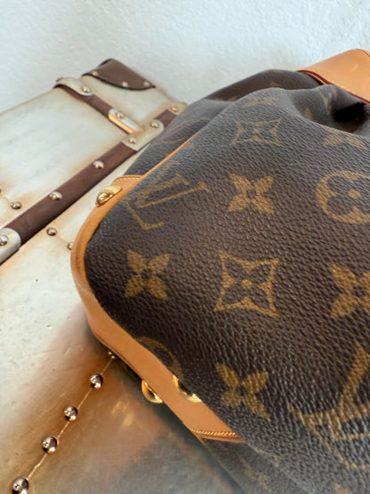 Pre-owned Authentic Louis Vuitton Boetie Mm Monogram Shoulder Bag