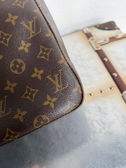 Pre-owned Authentic Louis Vuitton Looping GM Monogram Shoulder Bag