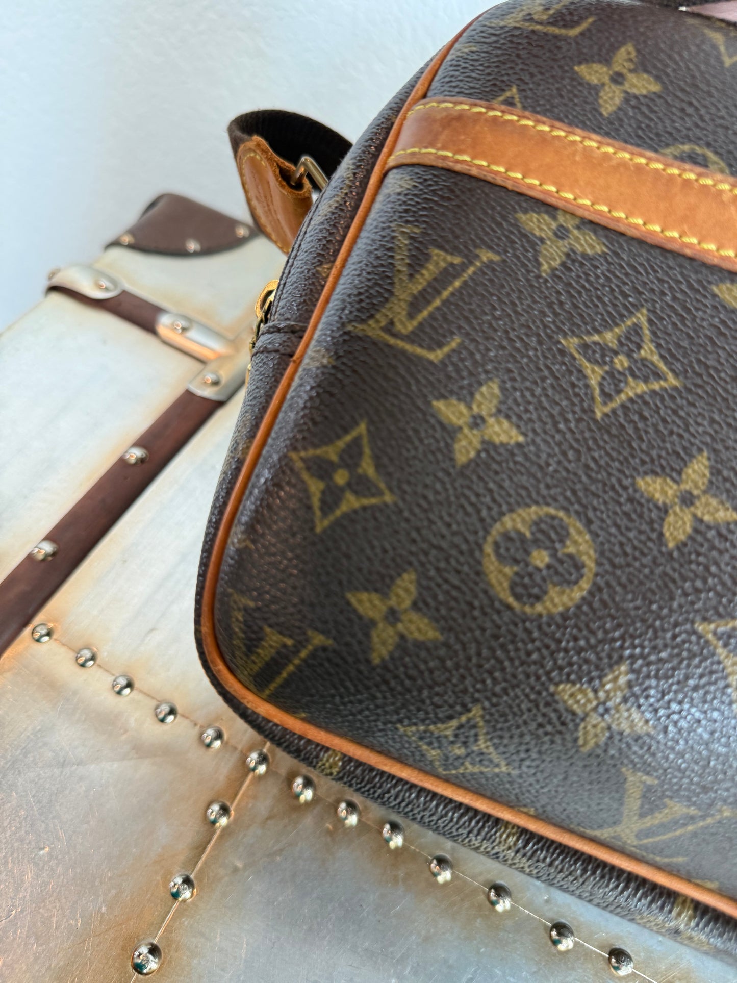 Pre-owned Authentic Louis Vuitton Reporter PM Monogram Shoulder / Crossbody Bag