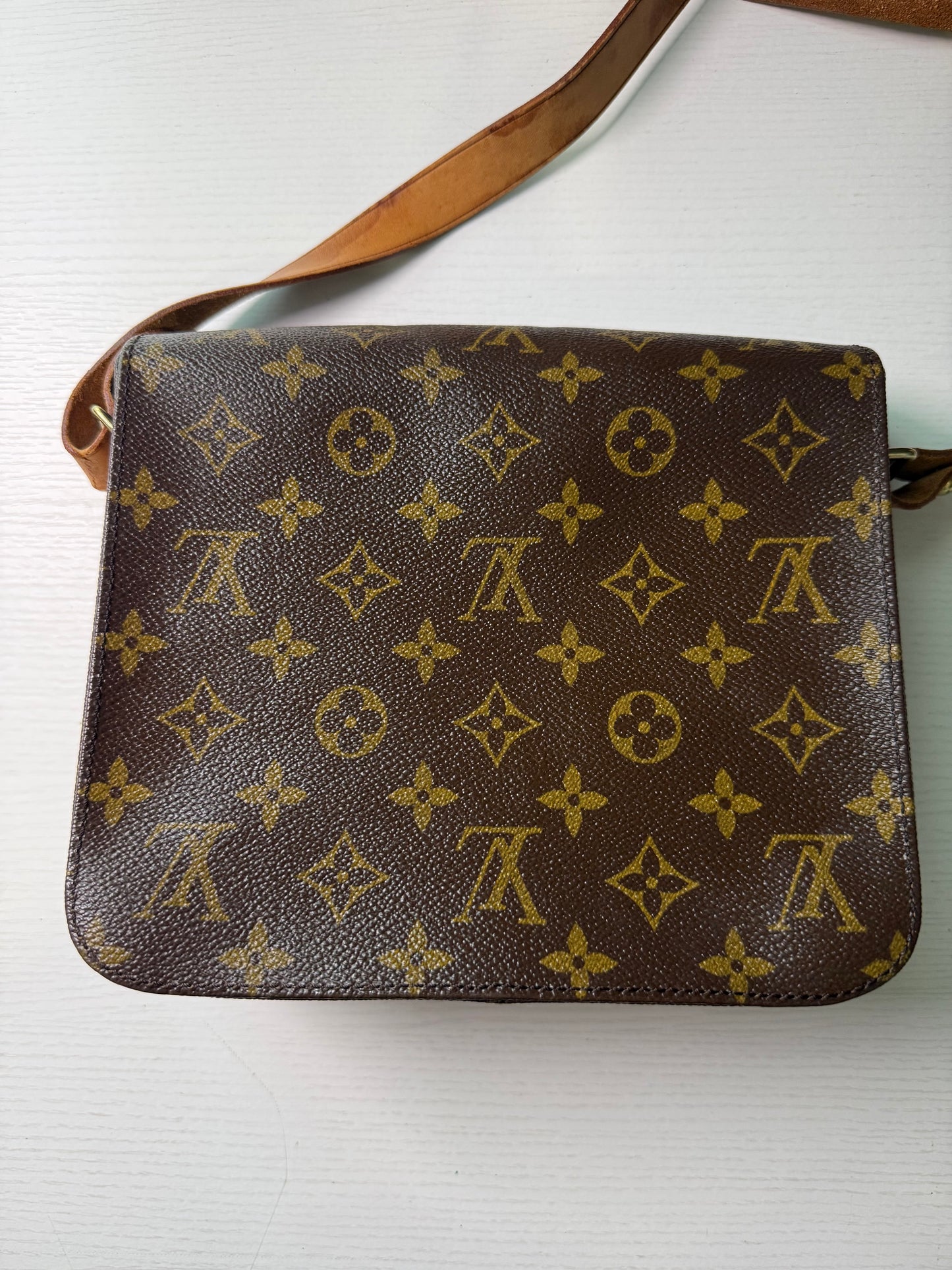 Pre-owned Louis Vuitton Cartouchiere GM Monogram Shoulder / Crossbody Bag