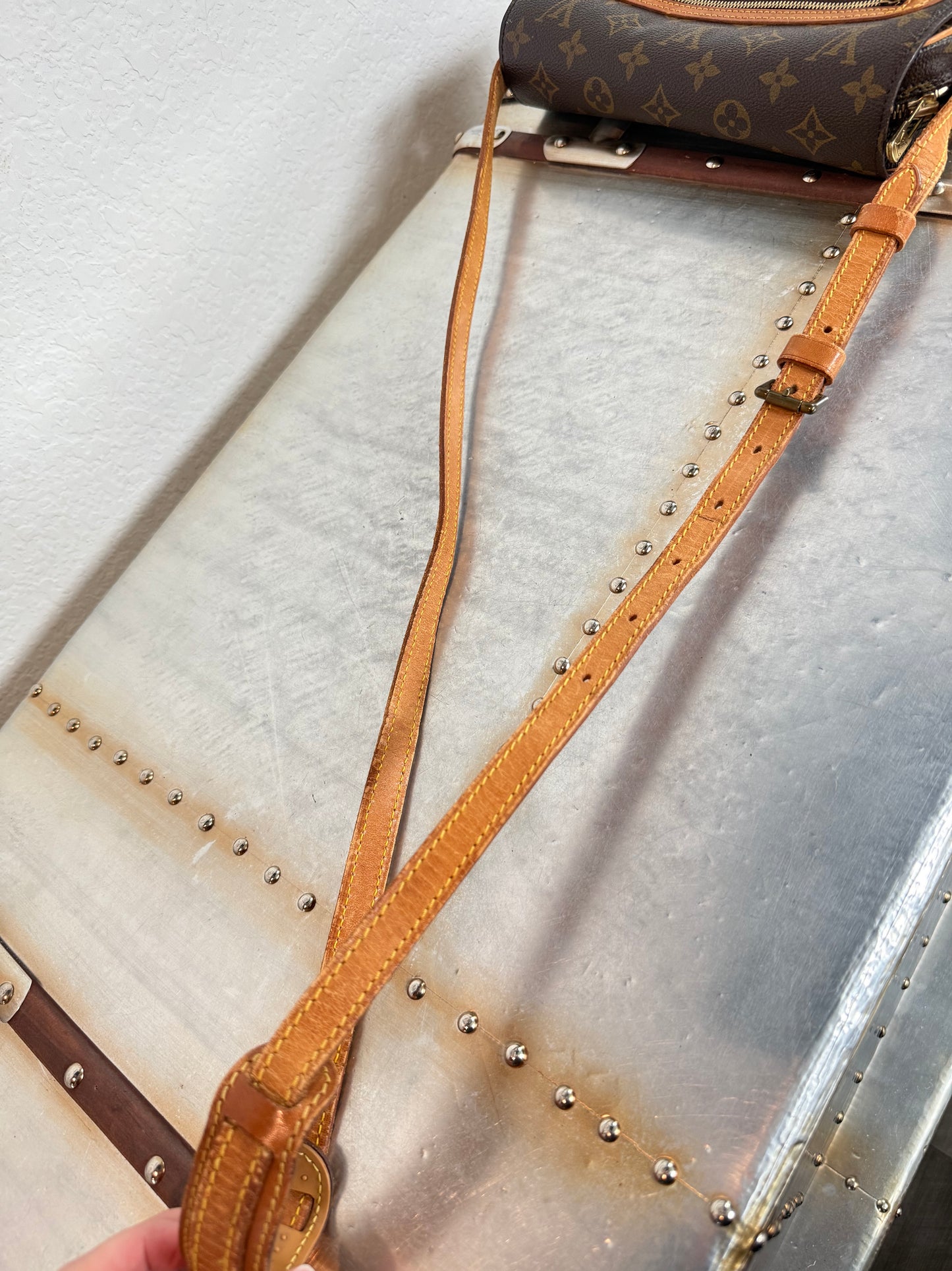 Pre-owned Louis Vuitton Saint Germain 24 Monogram Crossbody / Shoulder Bag