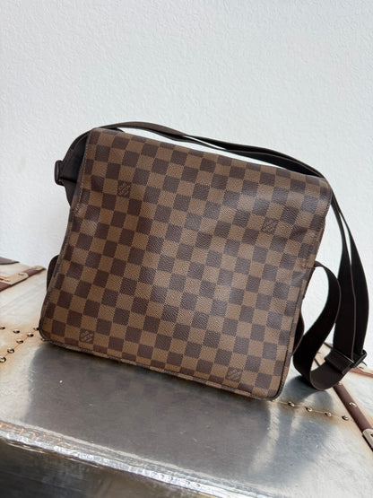 Pre-owned Authentic Louis Vuitton Naviglio Damier Ebene Crossbody Bag