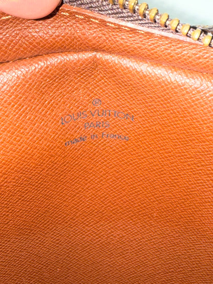 Pre-owned Authentic Louis Vuitton Amazon Monogram Crossbody Bag