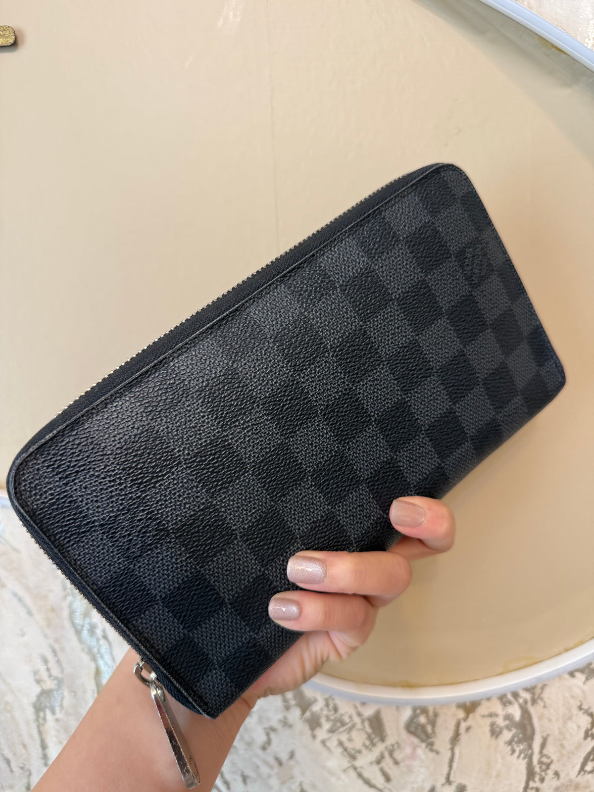 Pre-owned Authentic Louis Vuitton Zippy Organizer Long Wallet