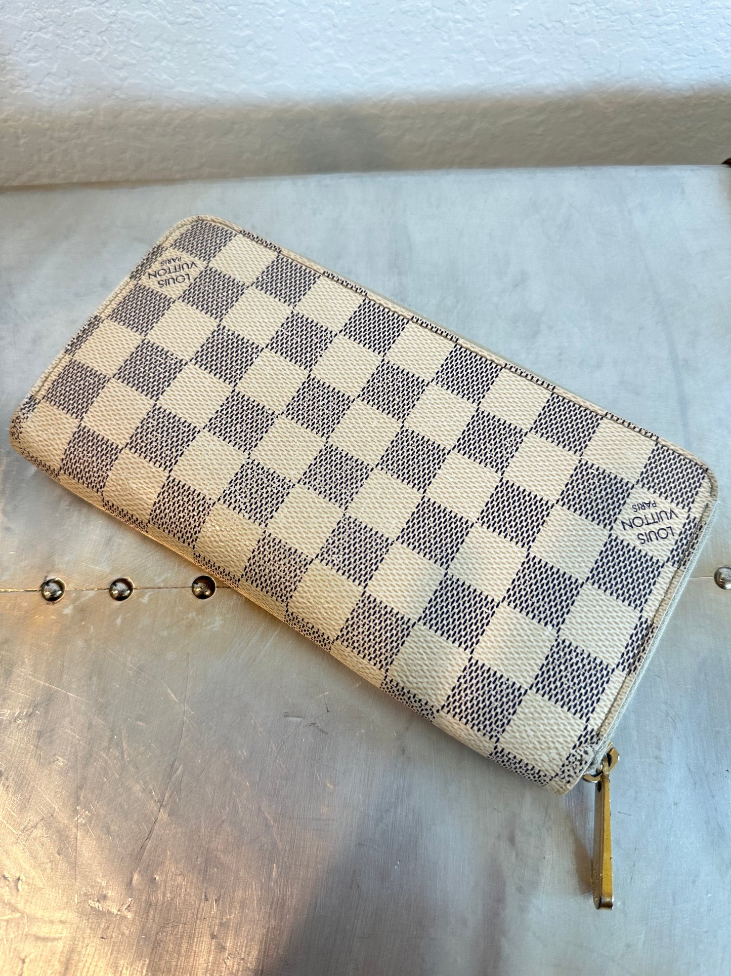 Pre-owned Authentic Louis Vuitton Damier Azur Zippy Long Wallet