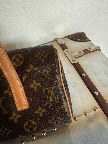 Pre-owned Authentic Louis Vuitton Sonatine Monogram Handbag