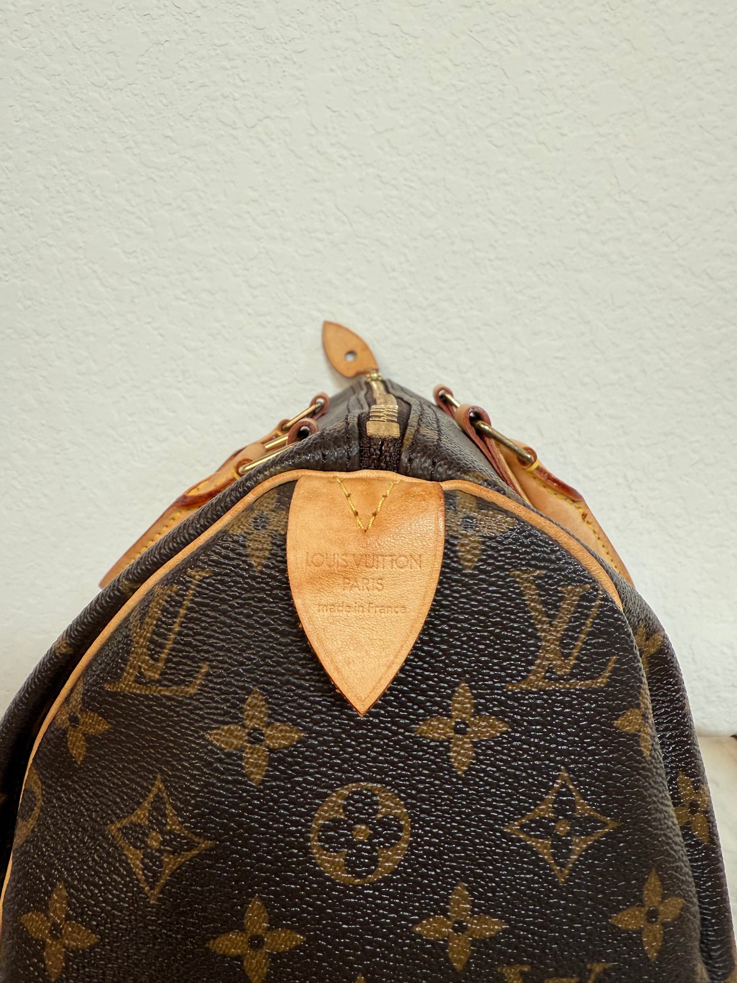 Pre-owned Authentic Louis Vuitton Speedy 30 Monogram Crossbody Bag