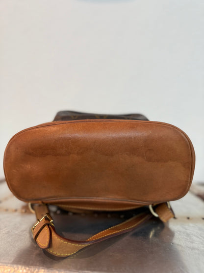 Pre-owned Authentic Louis Vuitton Montsouris MM Monogram Backpack