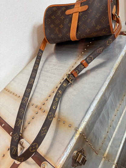 Pre-owned Authentic Louis Vuitton Marne Monogram Shoulder / Crossbody Bag