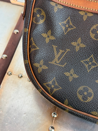Pre-owned Authentic Louis Vuitton Jeune Fille MM Monogram Crossbody Bag