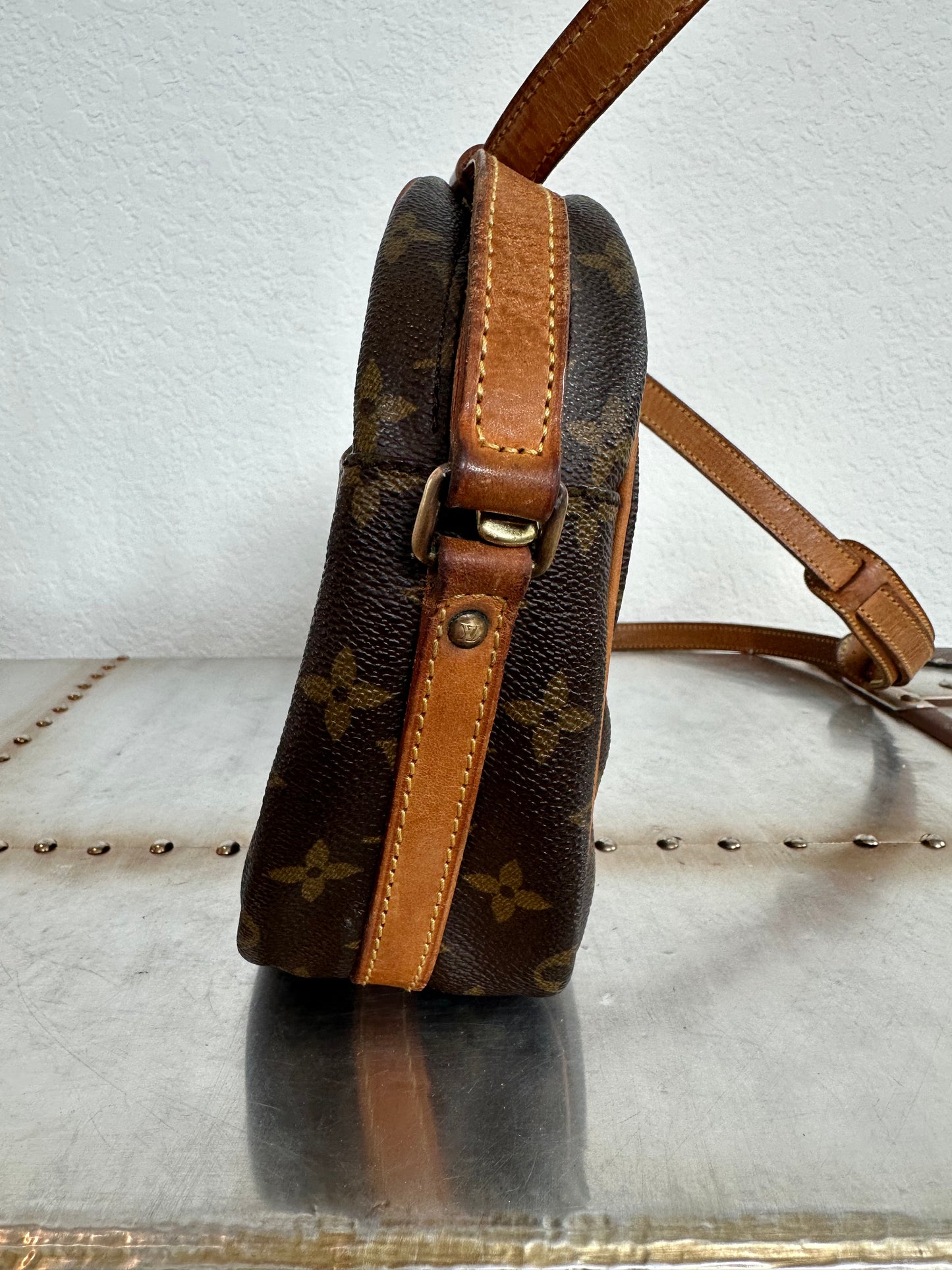 Pre-owned Authentic Louis Vuitton Senlis Monogram Crossbody Bag