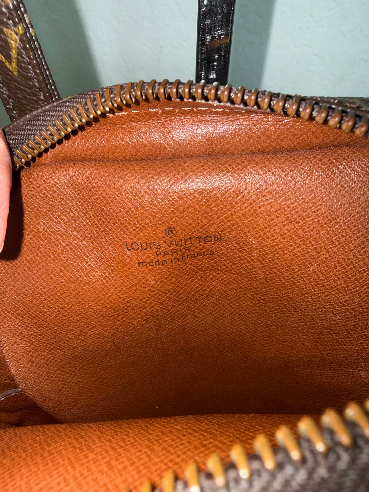 Pre-owned Louis Vuitton Mini Amazon Monogram Crossbody Bag