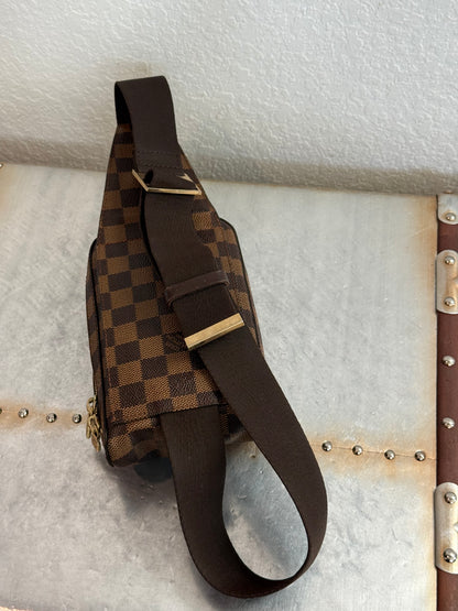 Pre-owned Authentic Louis Vuitton Damier Ebene Geronimos Body Bag