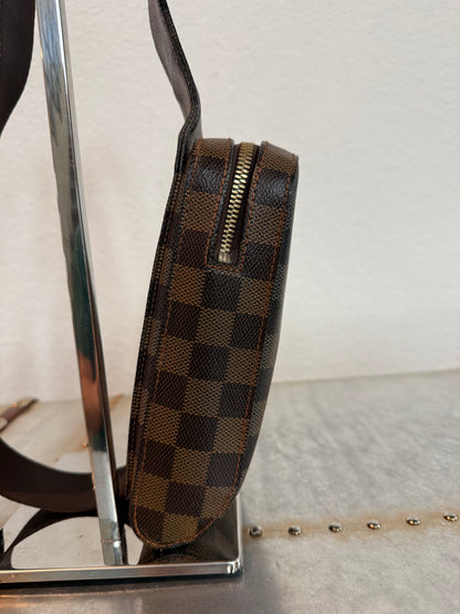 Pre-owned Authentic Louis Vuitton Damier Ebene Geronimos Body Bag