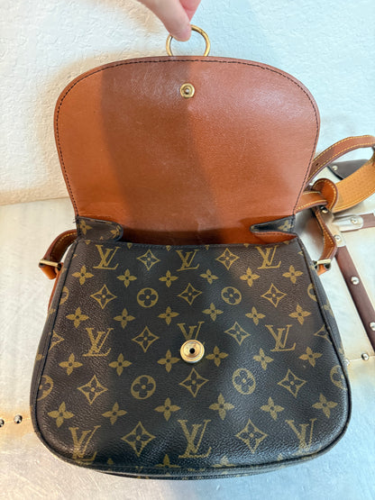 Pre-owned Authentic Louis Vuitton Saint Cloud GM Monogram Crossbody Bag