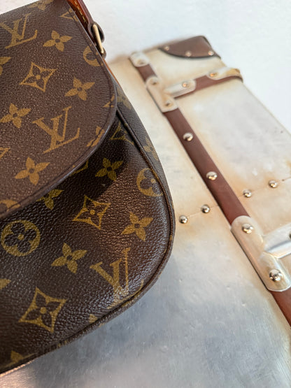 Pre-owned Authentic Louis Vuitton Saint Cloud GM Monogram Crossbody Bag
