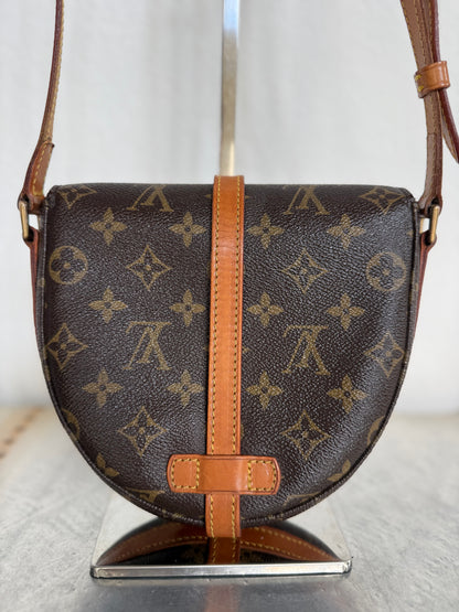 Pre-owned Authentic Louis Vuitton Chantilly PM Monogram Crossbody Bag