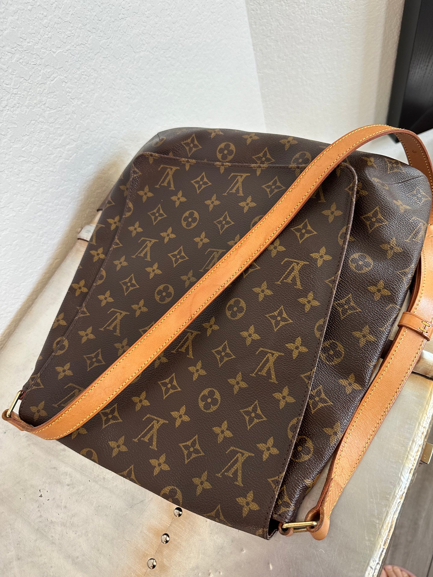 Pre-owned Authentic Louis Vuitton Musette Salsa GM Monogram Shoulder / Crossbody Bag