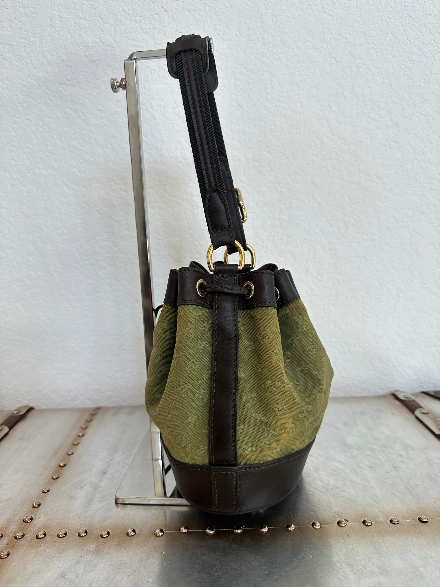 Pre-owned Authentic Louis Vuitton Noelie Mini Bucket Handbag