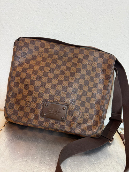 Pre-owned Authentic Brooklyn Mm Damier Ebene Crossbody Bag