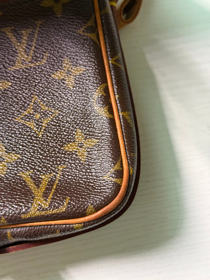 Pre-owned Louis Vuitton Cartouchiere PM Monogram Shoulder / Crossbody Bag