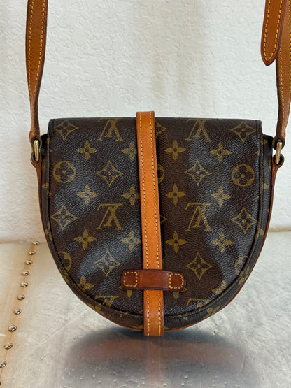 Pre-owned Authentic Louis Vuitton Chantilly PM Monogram Crossbody Bag