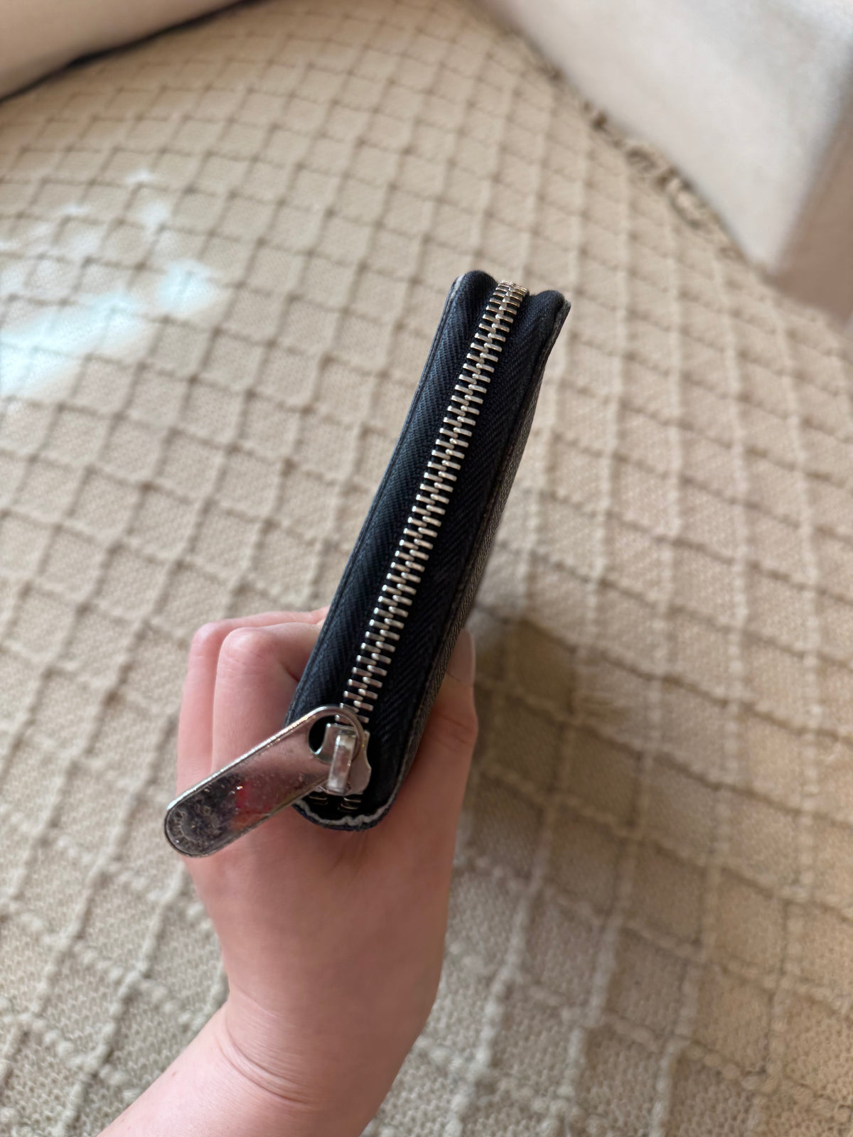 Pre-owned Authentic Louis Vuitton Zippy Organizer Long Wallet