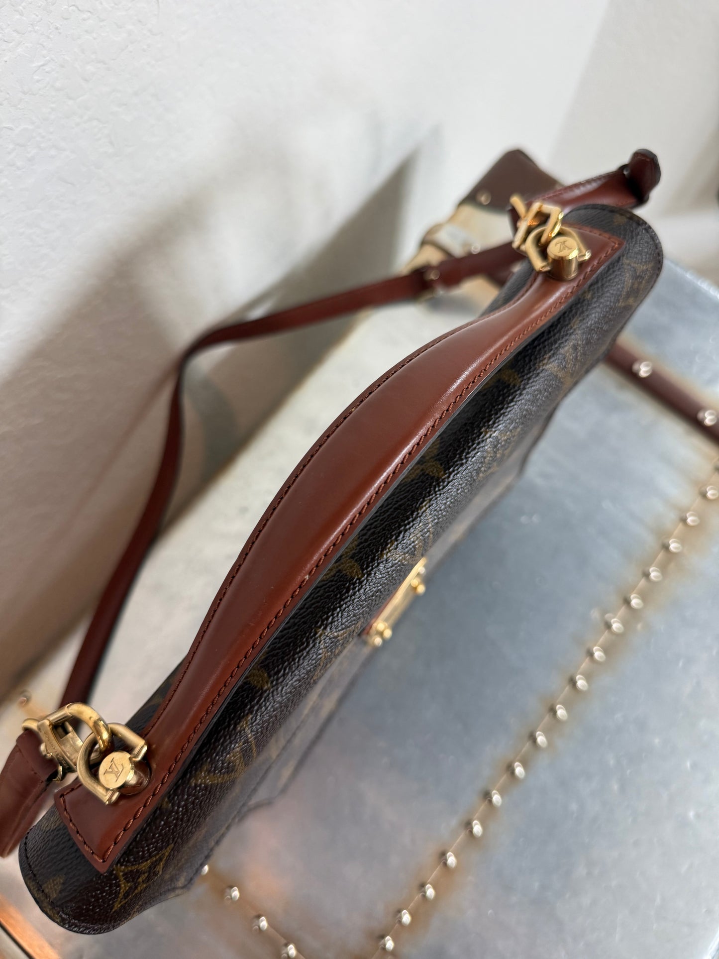 Pre-owned Authentic Louis Vuitton Monceau 28 Monogram Shoulder / Crossbody Bag