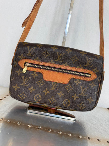 Pre-owned Louis Vuitton Saint Germain 24 Monogram Crossbody / Shoulder Bag