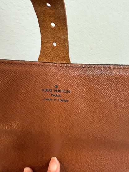 Pre-owned Louis Vuitton Cartouchiere GM Monogram Shoulder / Crossbody Bag