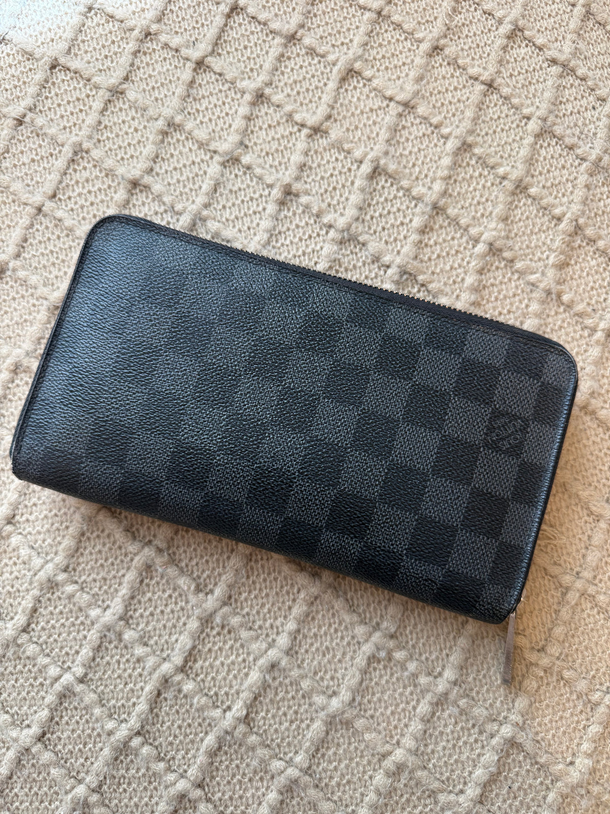 Pre-owned Authentic Louis Vuitton Zippy Organizer Long Wallet