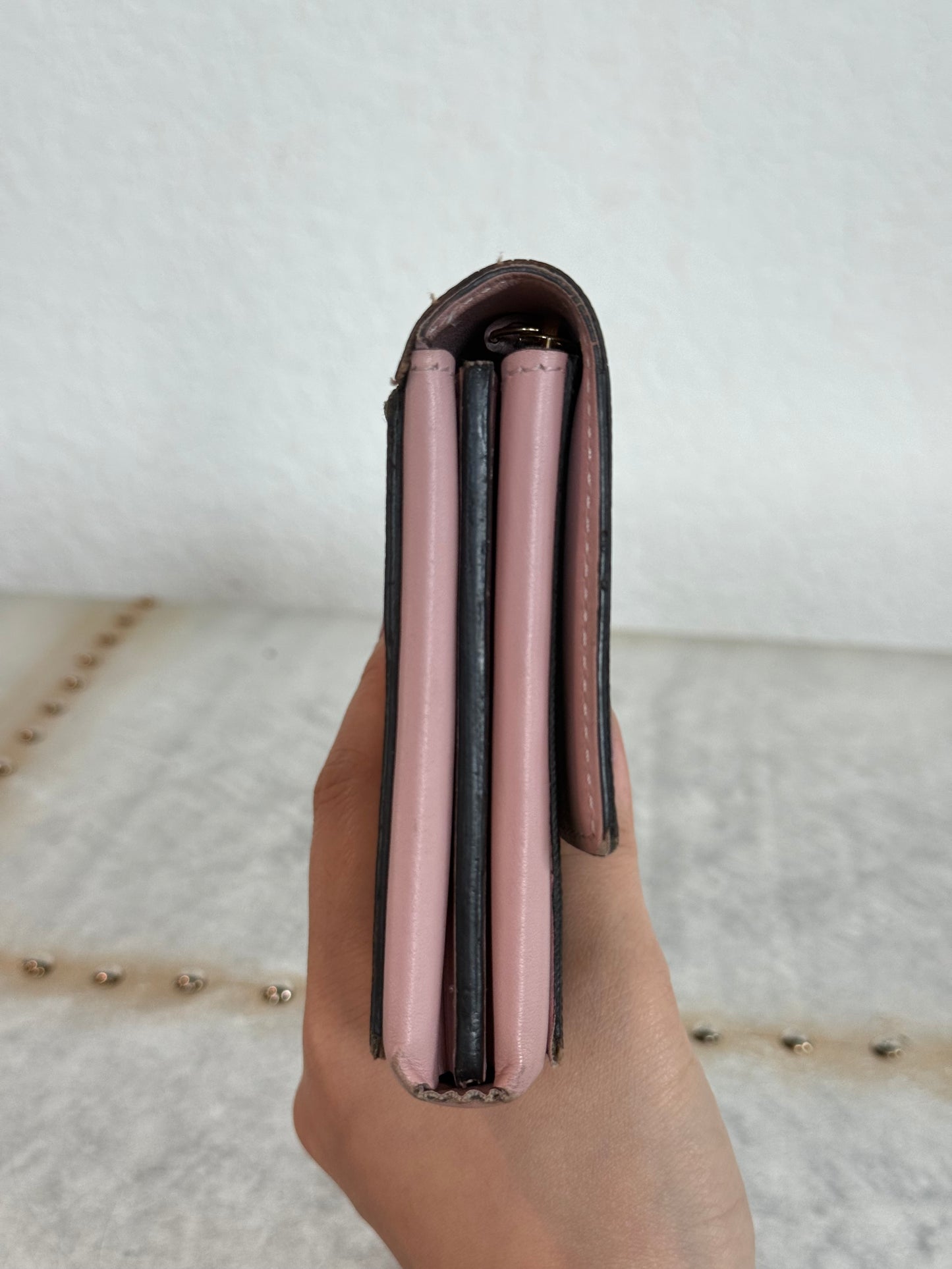 Pre-owned Authentic Louis Vuitton Flore Monogram Long Wallet
