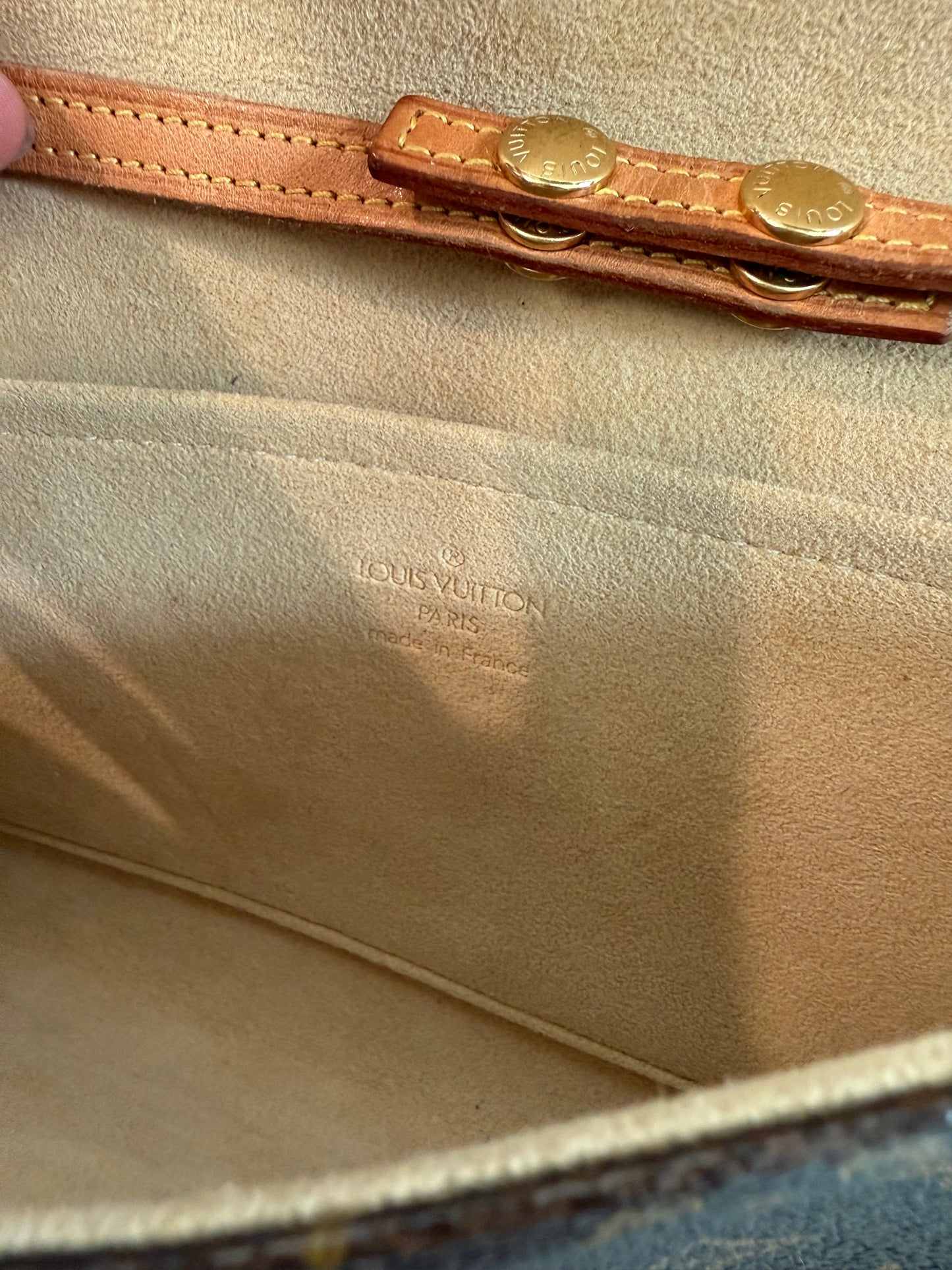 Pre-owned Authentic Louis Vuitton Pochette Twin GM Monogram Shoulder Bag