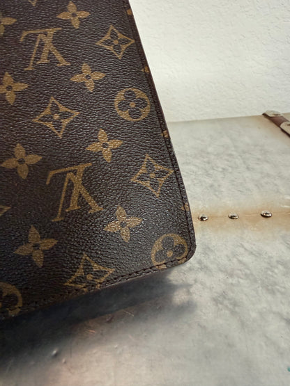 Pre-owned Authentic Louis Vuitton Concorde Monogram Handbag