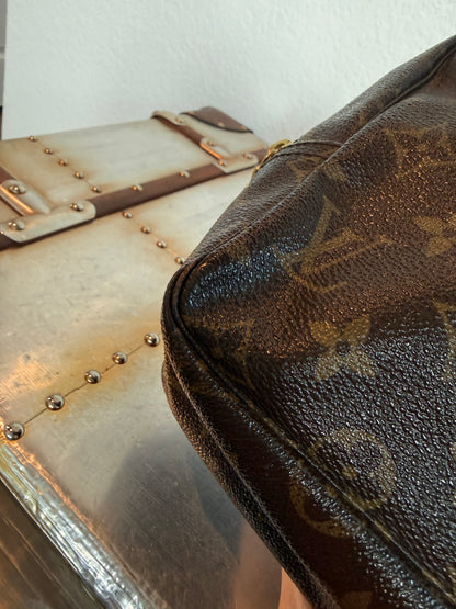 Pre-owned Authentic LOUIS VUITTON Trousse De Toilette 28 Pouch